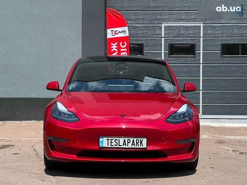 Tesla Model 3 2021 - фото 3