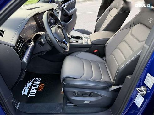 Volkswagen Touareg 2022 - фото 23