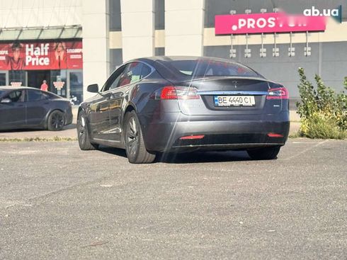 Tesla Model S 2018 - фото 10