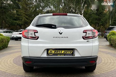 Renault Megane 2015 - фото 6