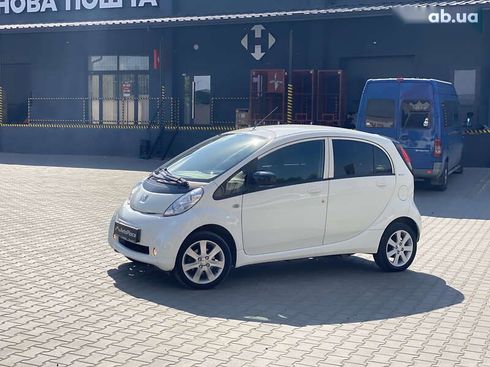 Peugeot iOn 2011 - фото 18