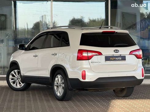 Kia Sorento 2013 - фото 13
