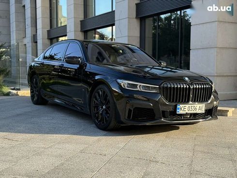 BMW 7 серия 2021 - фото 3