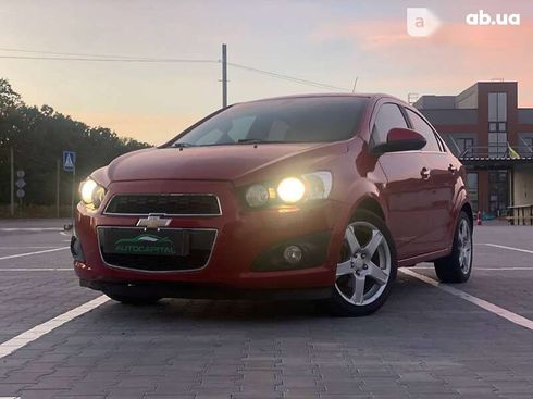 Chevrolet Sonic 2014 - фото 4