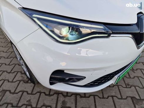 Renault Zoe 2021 - фото 12