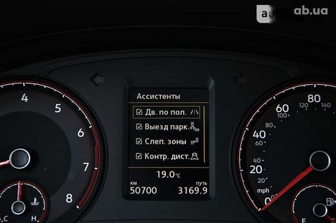 Volkswagen Passat 2021 - фото 15