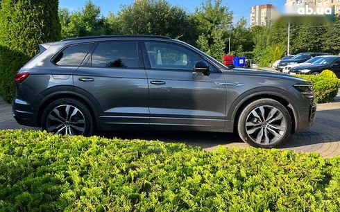Volkswagen Touareg 2021 - фото 8