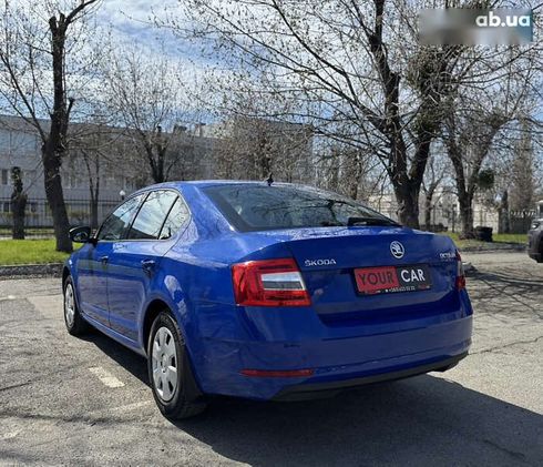 Skoda Octavia 2020 - фото 15