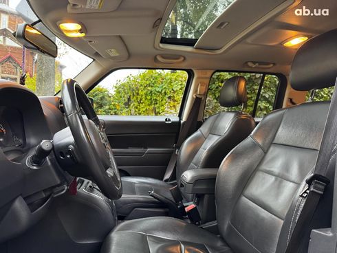 Jeep Patriot 2015 серый - фото 22