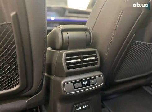 Audi Q4 e-tron 2023 - фото 14