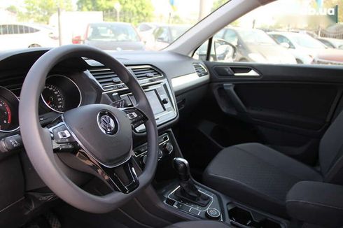 Volkswagen Tiguan 2018 - фото 15