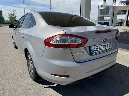 Ford Mondeo 2010 - фото 18
