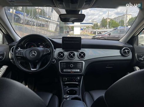 Mercedes-Benz GLA-Класс 2018 - фото 16