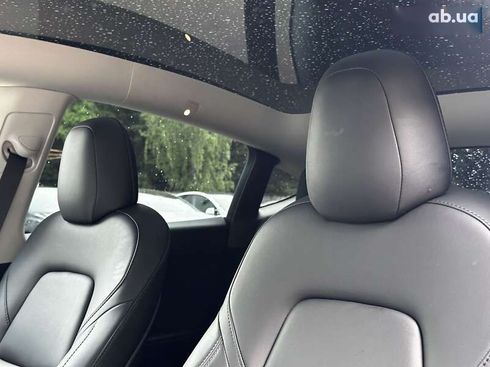 Tesla Model Y 2023 - фото 14