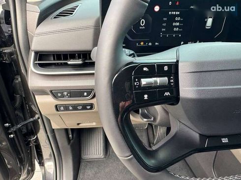 Kia Carnival 2024 - фото 16