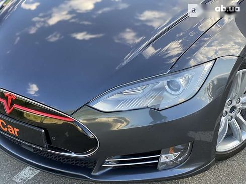 Tesla Model S 2015 - фото 18