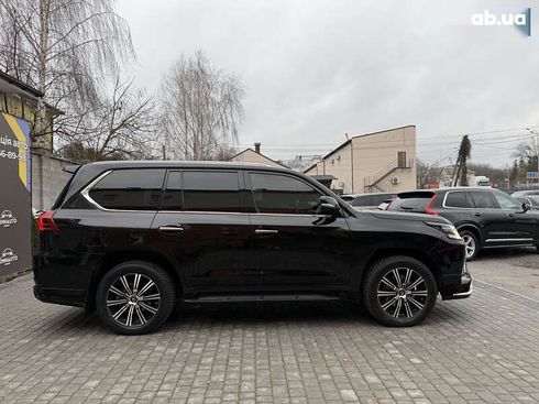 Lexus LX 2019 - фото 14