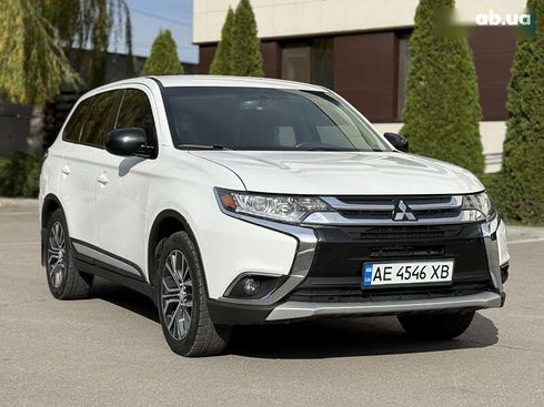 Mitsubishi Outlander 2015 - фото 13