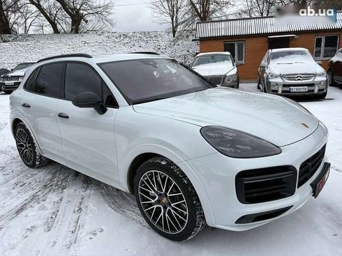 Porsche Cayenne 2018 - фото 3