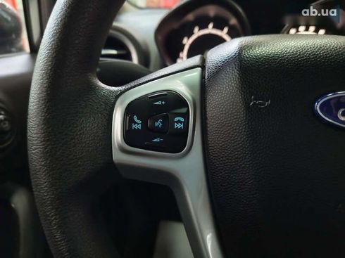 Ford Fiesta 2019 - фото 20