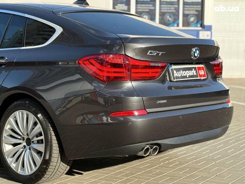 BMW 5 серия 2015 серый - фото 12