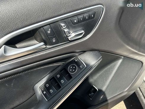 Mercedes-Benz GLA-Класс 2018 - фото 24