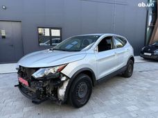 Продаж вживаних Nissan Rogue 2019 року у Луцьку - купити на Автобазарі