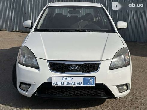 Kia Rio 2011 - фото 2