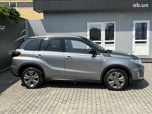 Suzuki Vitara 2020 - фото 6