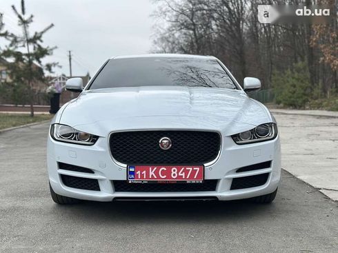 Jaguar XE 2016 - фото 3