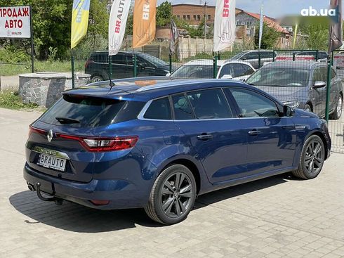 Renault Megane 2020 - фото 15