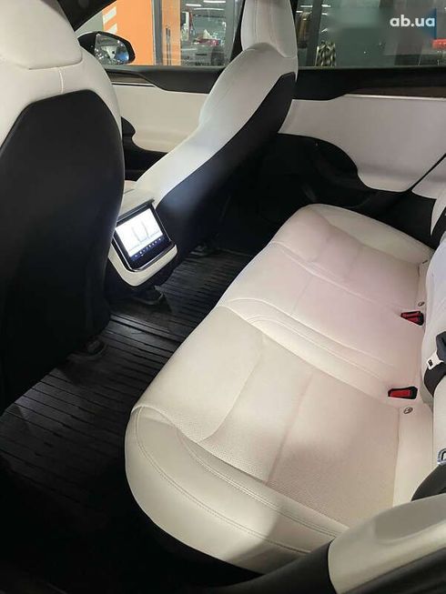 Tesla Model S 2022 - фото 10