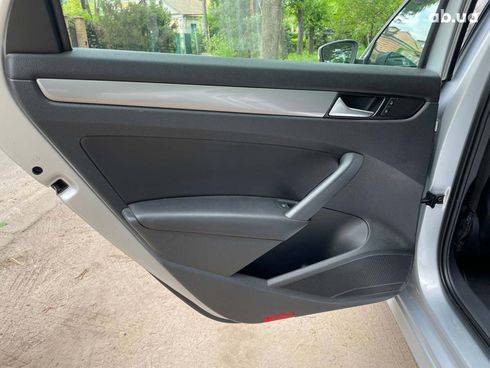 Volkswagen Passat 2014 серый - фото 23