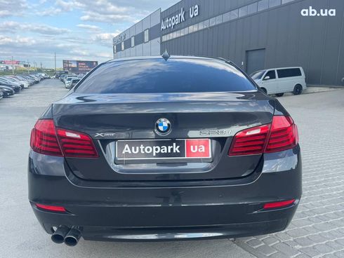 BMW 5 серия 2015 серый - фото 7