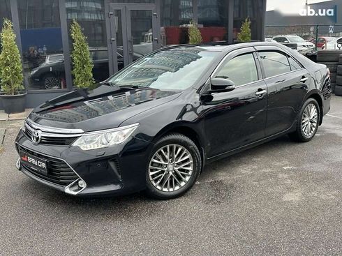 Toyota Camry 2017 - фото 5