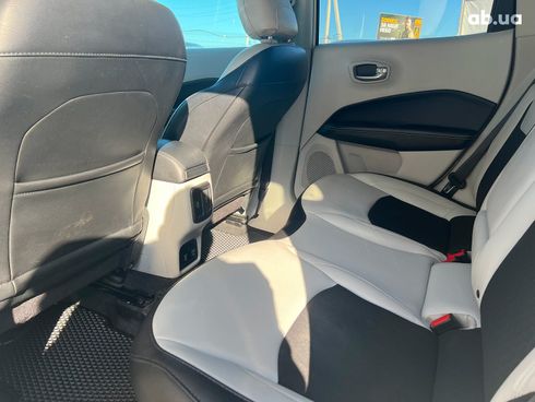 Jeep Compass 2019 белый - фото 24