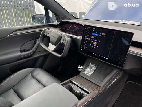 Tesla Model X 2022 - фото 12