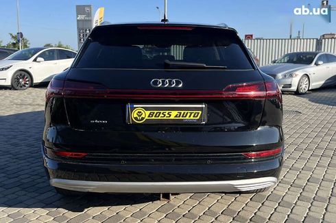 Audi E-Tron 2019 - фото 6
