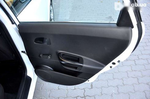 Kia Cee'd 2012 - фото 18