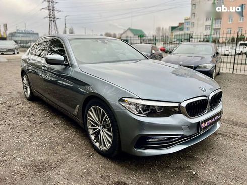 BMW 5 серия 2018 - фото 7