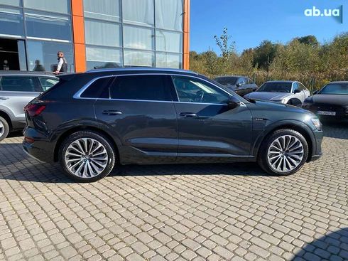Audi E-Tron 2019 - фото 8