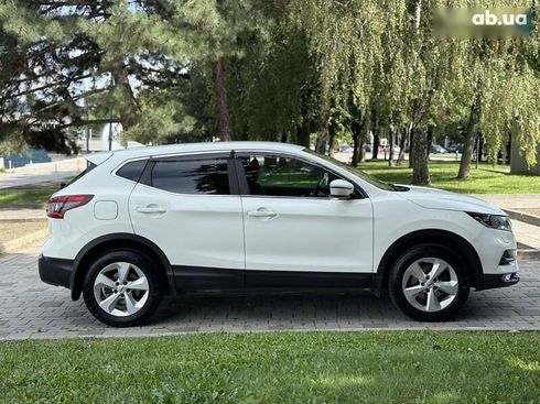 Nissan Qashqai 2018 - фото 14