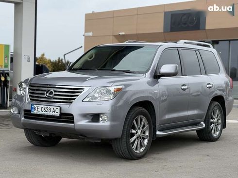 Lexus LX 2008 - фото 3