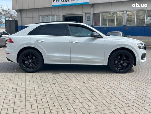 Audi Q8 2019 белый - фото 4