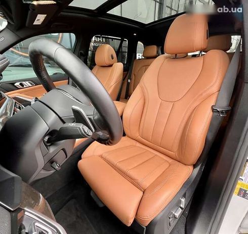 BMW X5 2022 - фото 27