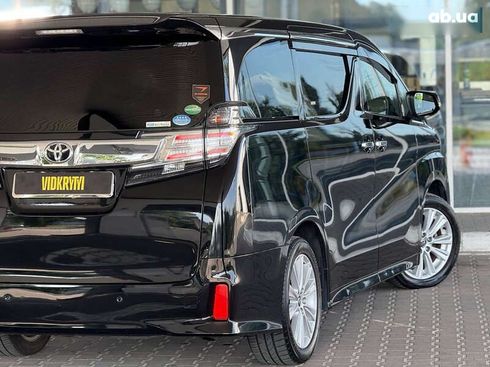 Toyota Vellfire 2017 - фото 20