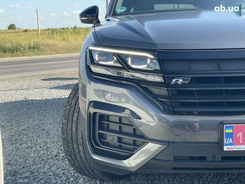 Volkswagen Touareg 2021 - фото 19