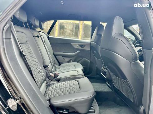 Audi RS Q8 2025 - фото 24