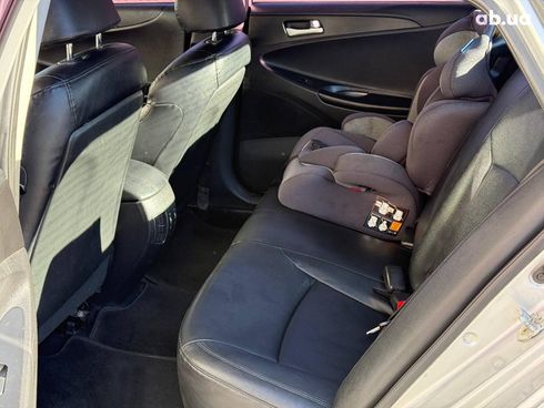 Hyundai Sonata 2012 серый - фото 14