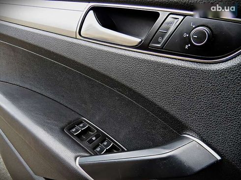 Volkswagen Passat 2016 - фото 7
